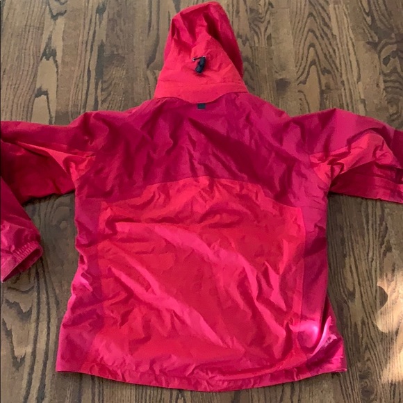 Women’s Marmont Shell - Picture 10 of 15